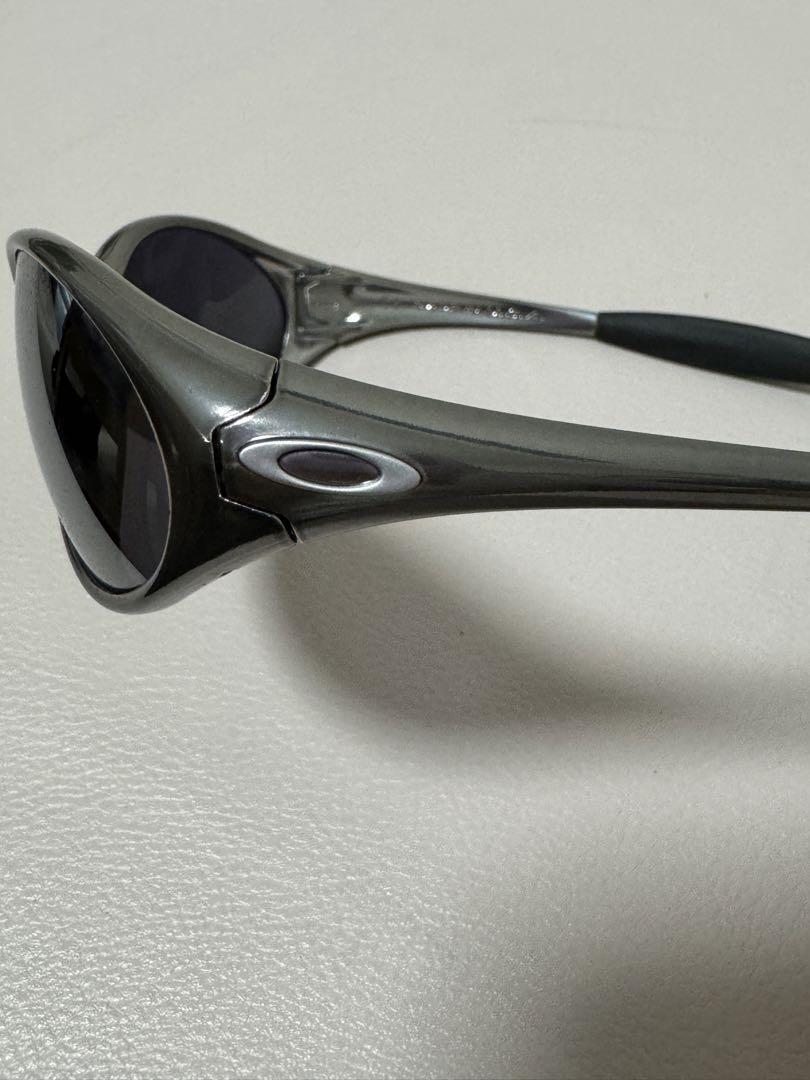 OAKLEYサングラス シルバー