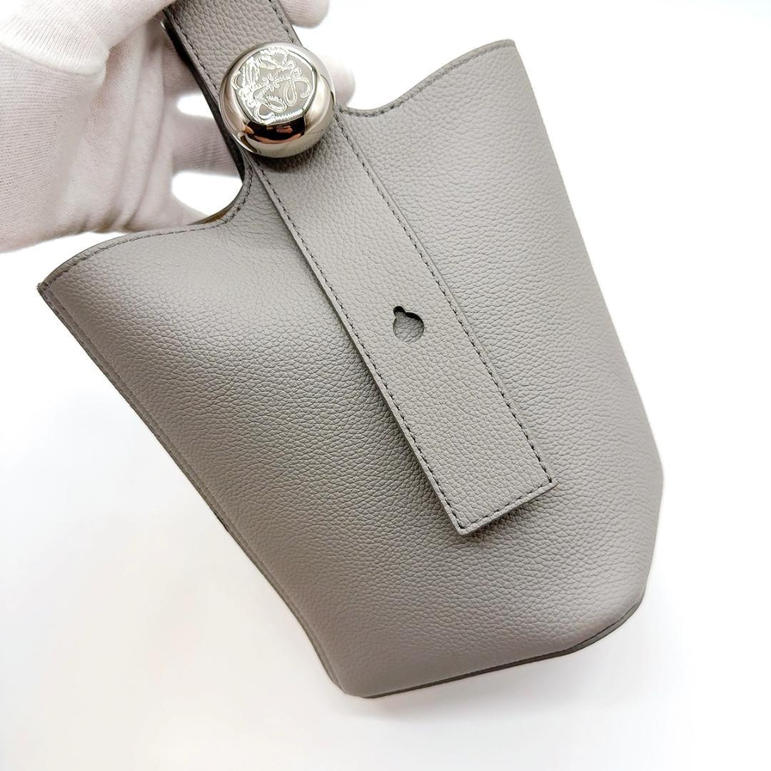 ◇ロエベ◇ペブル/バケットミニ/ショルダーバッグ/グレー/シルバー金具/カバン ◇ロエベ◇ペブル/バケットミニ/ショルダーバッグ/グレー/シルバー金具/カバン