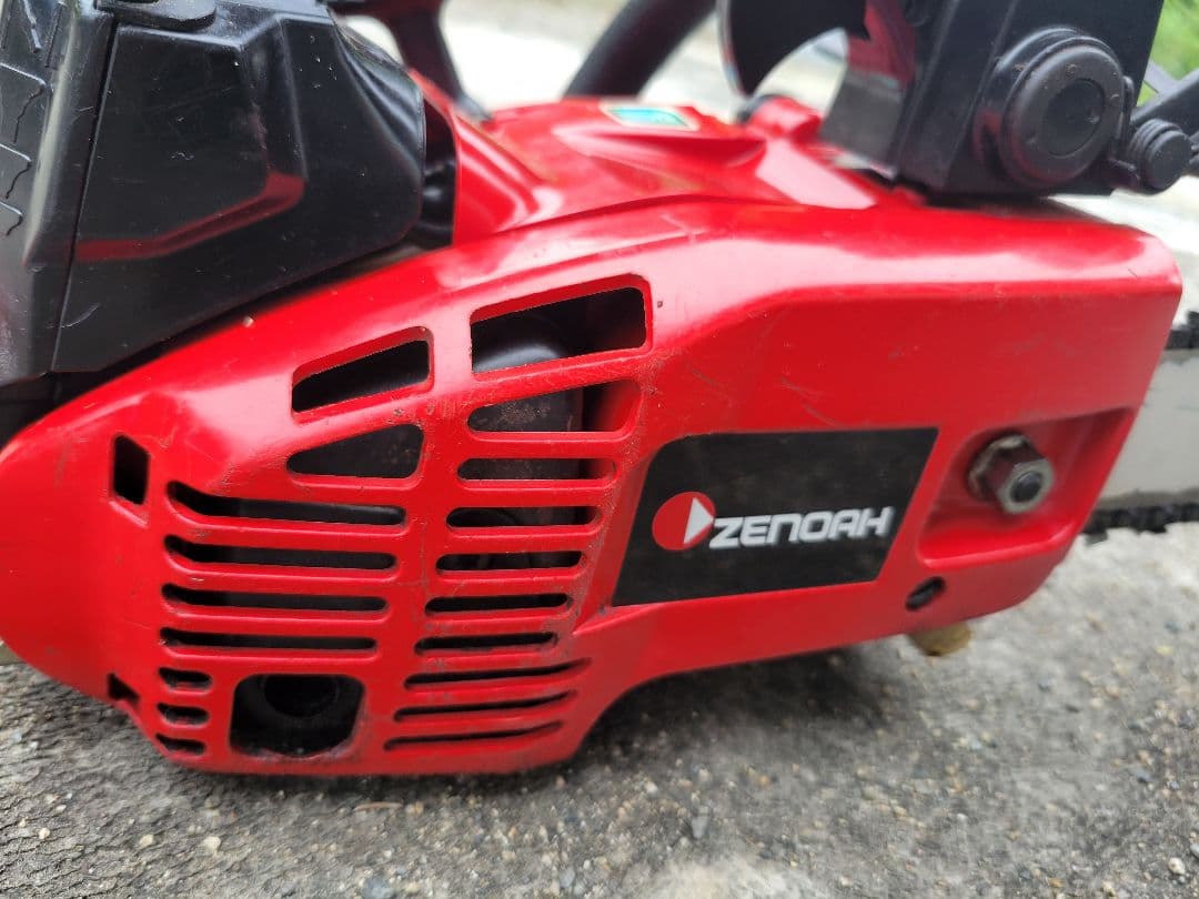 ゼノア　G2501 エンジン　チェーンソー　10インチバー　動作良好