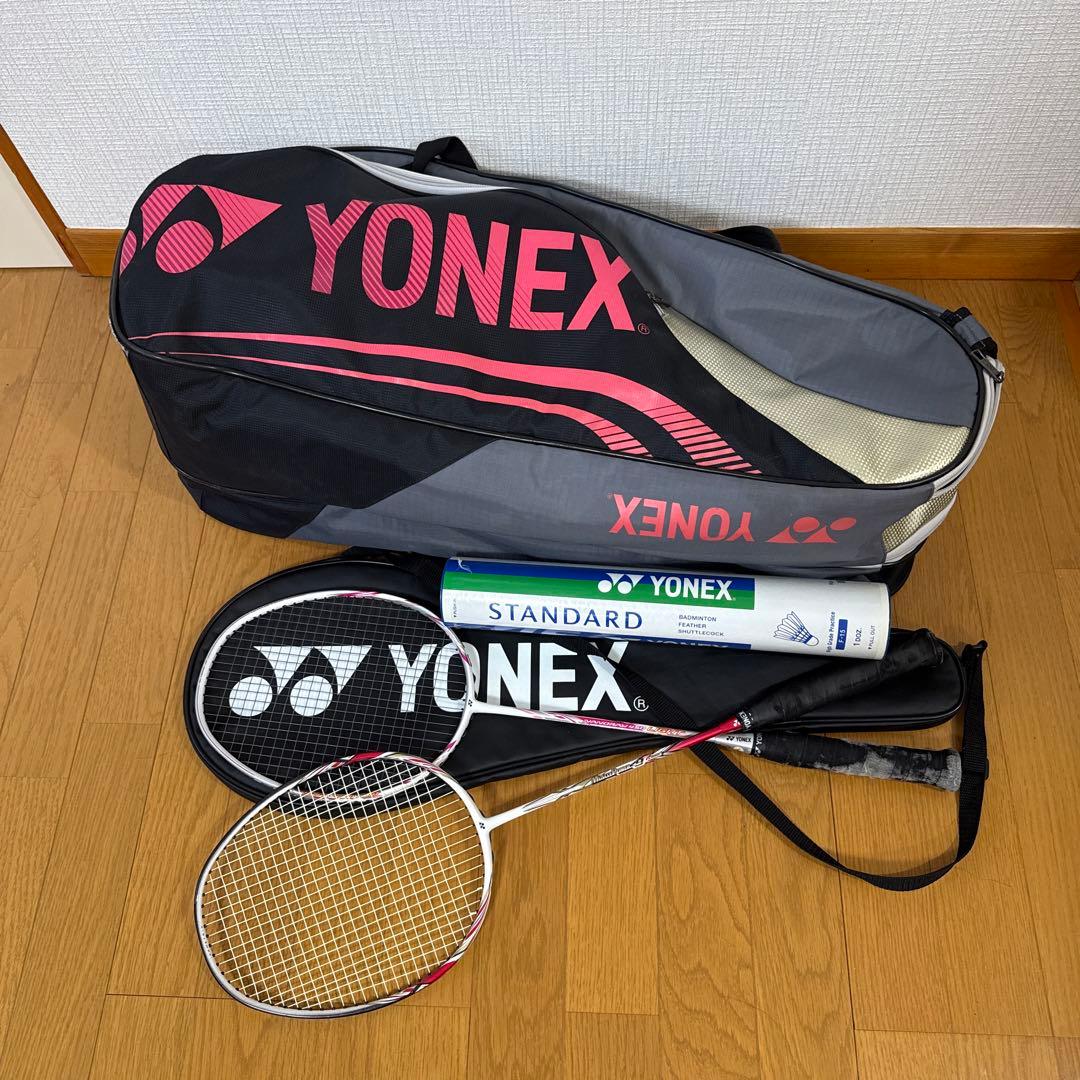 【まとめ売り】YONEX バドミントンセット ラケット2本＋シャトル＋バッグ