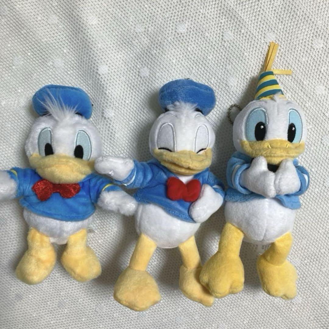 ドナルドダック ディズニーストア ぬいぐるみバッジ マスコット