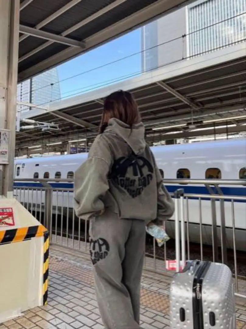【大人気商品】HTH vintagelike heart logo セットアップ