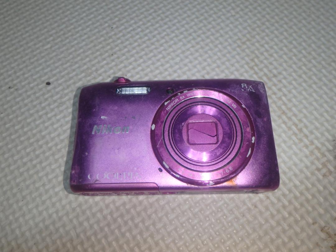 NIKON S3600 COOLPIX デジタルカメラ ジャンク