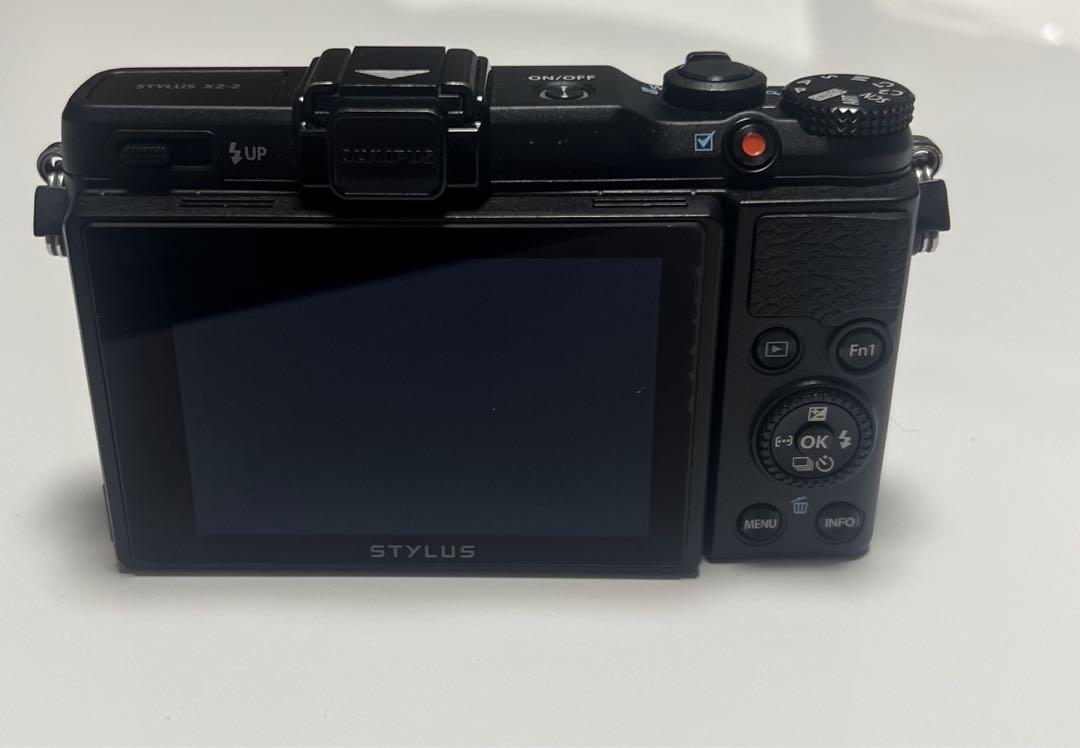 OLYMPUS STYLUS XZ-2