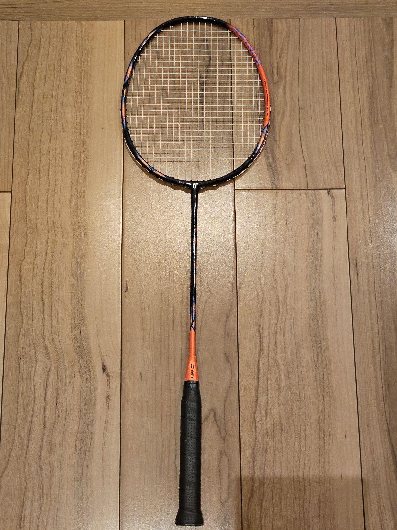 【ニス様】YONEX　アストロクス77PRO　4UG6