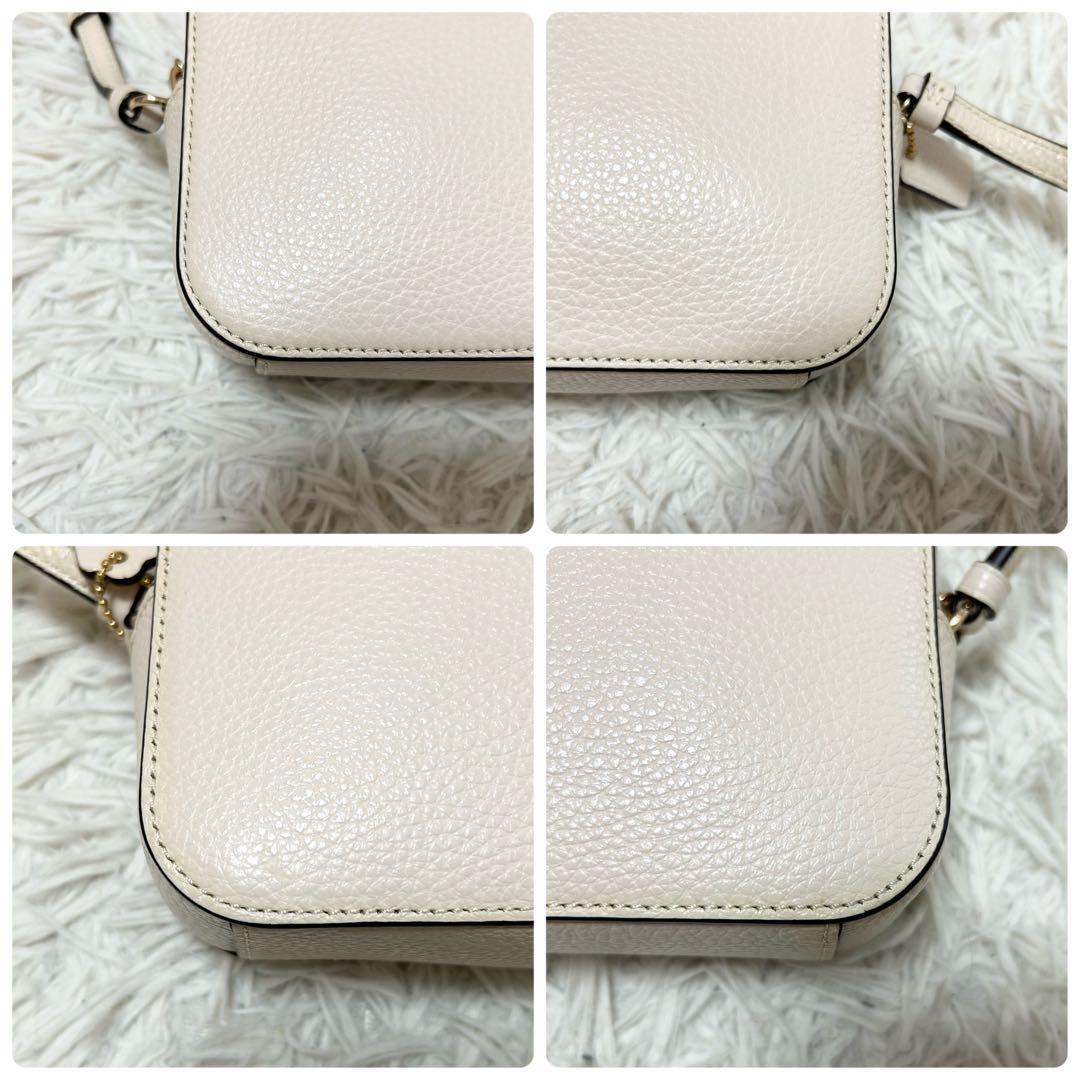 ⭐️極美品⭐️コーチ カメラバッグ ショルダー シボ革 アイボリー レザー 斜め掛け