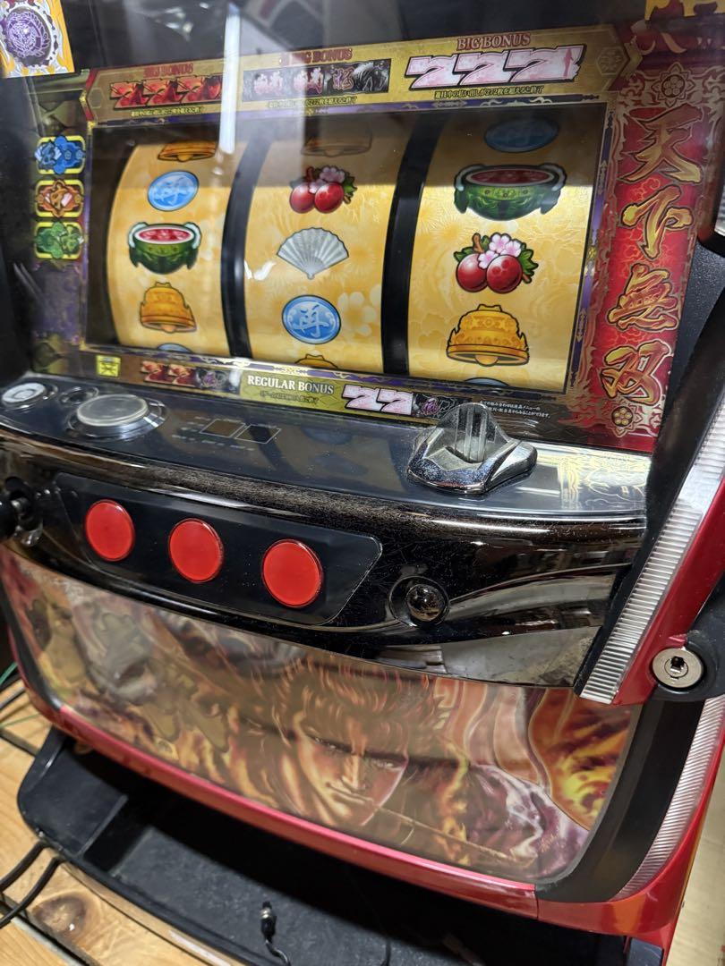 ☆送料込み☆希少☆初代☆花の慶次　天に愛されし漢☆コイン不要機付きスロット実機☆