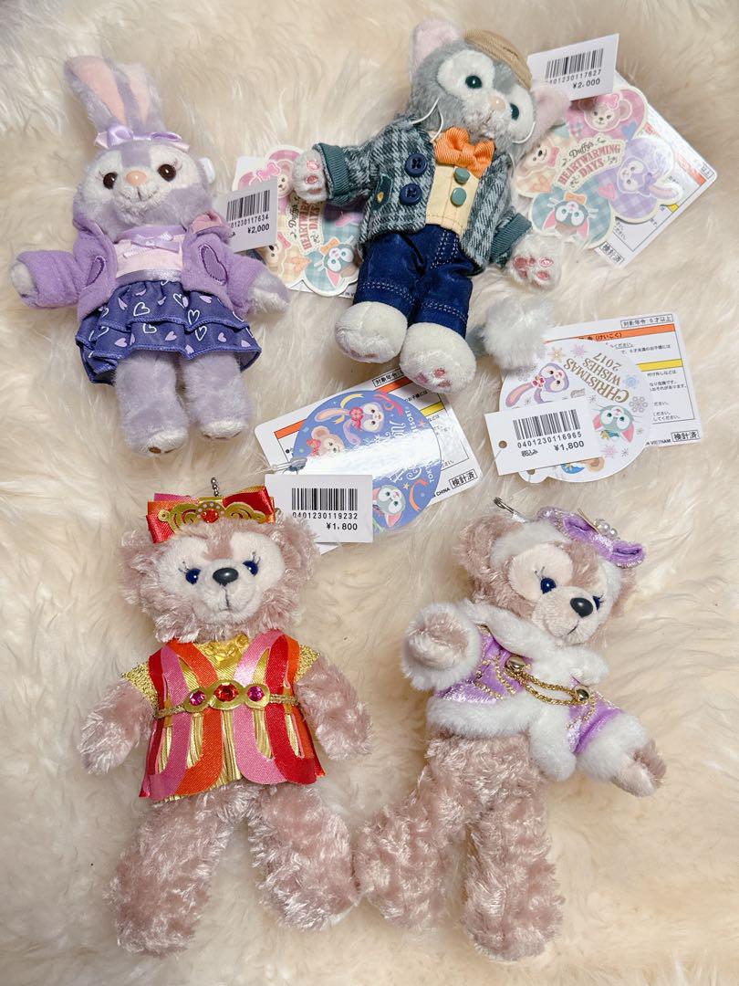 ディズニーぬいぐるみバッチ　4つセット　シェリーメイ　ジェラトーニ　ステラルー