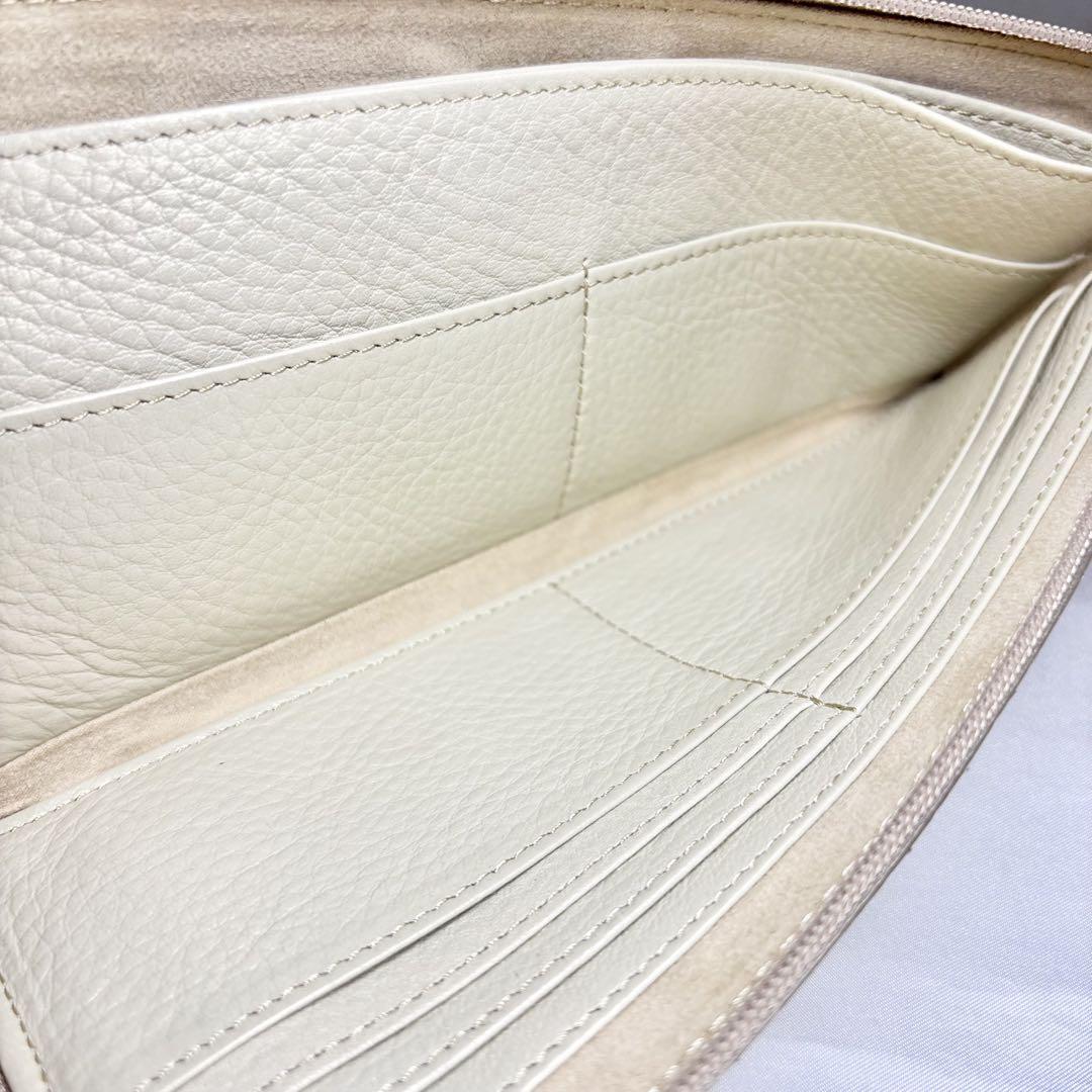 【ほぼ未使用】　アタオ　長財布　リモ　パイソン　HAKU 箔　L字ファスナー