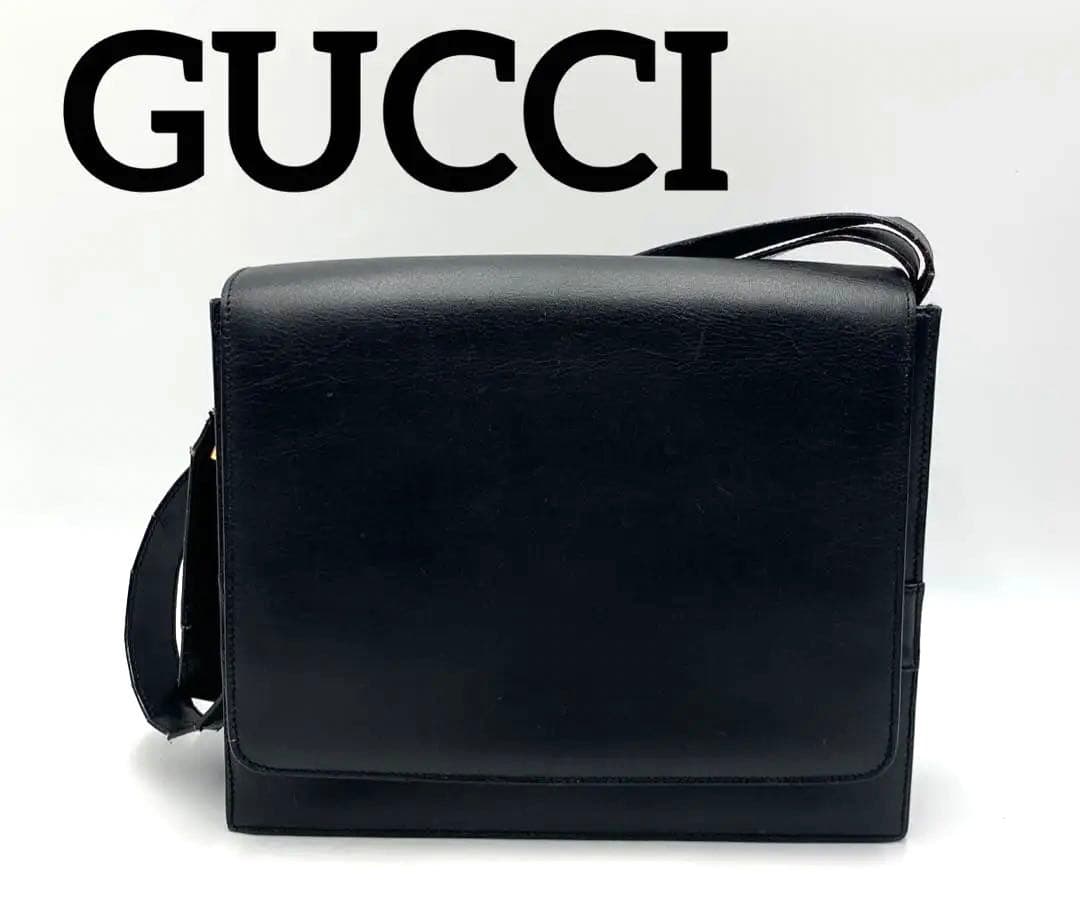 GUCCI グッチ　ショルダーバッグ　肩掛け　フォーマルバッグ　ブランドオシャレ