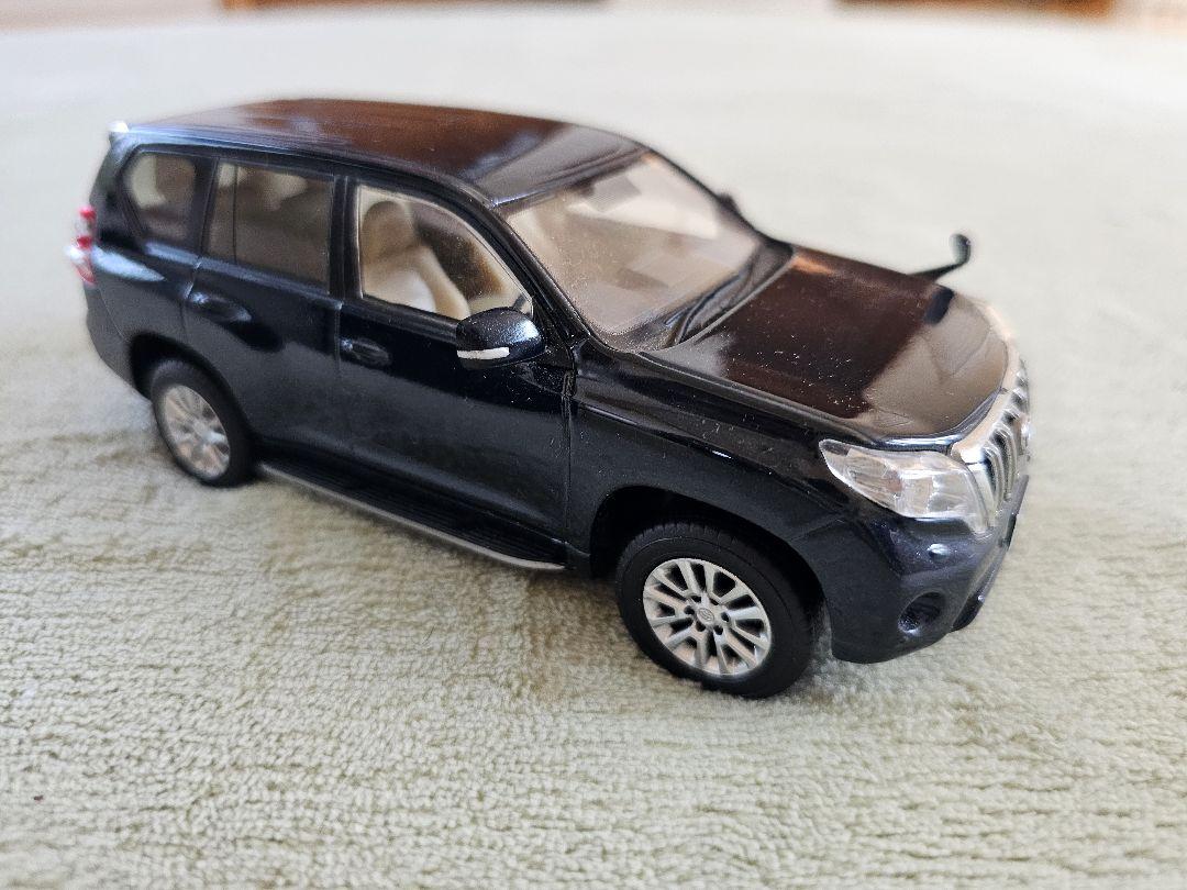 トヨタ ランドクルーザー プラド ミニカー 非売品 - メルカリ