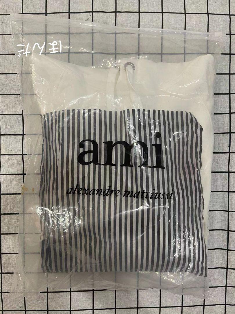 アミパリス パーカー