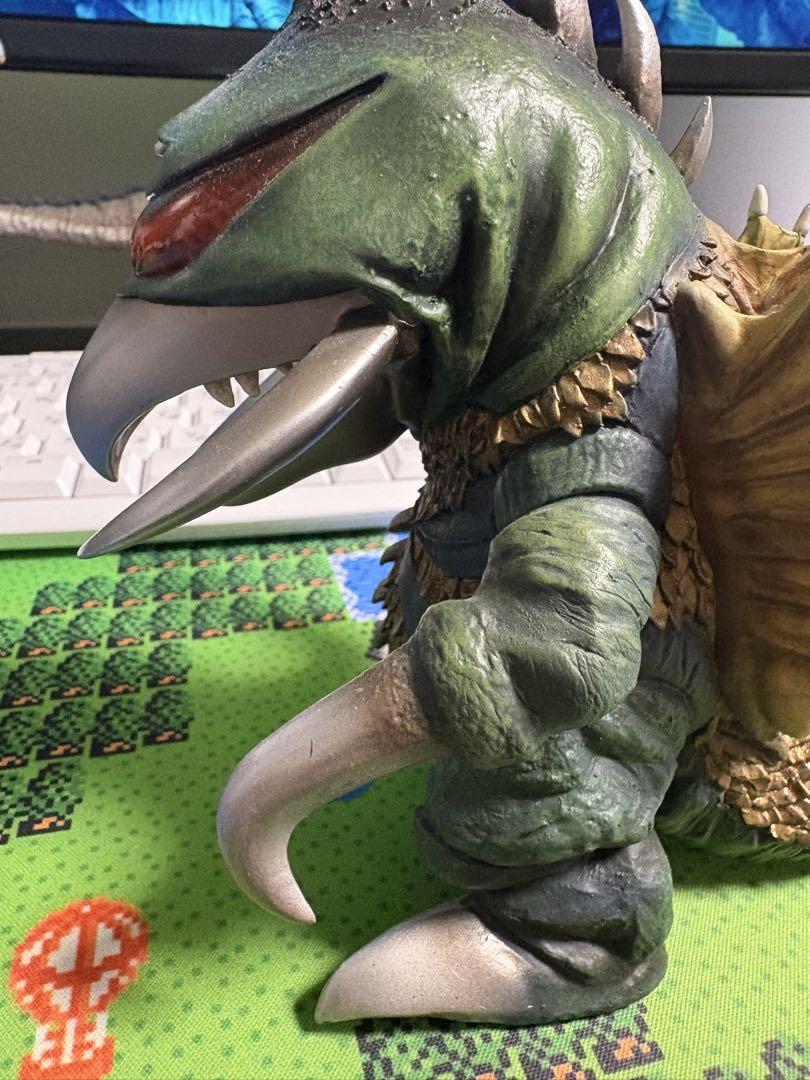 デフォリアル ガイガン