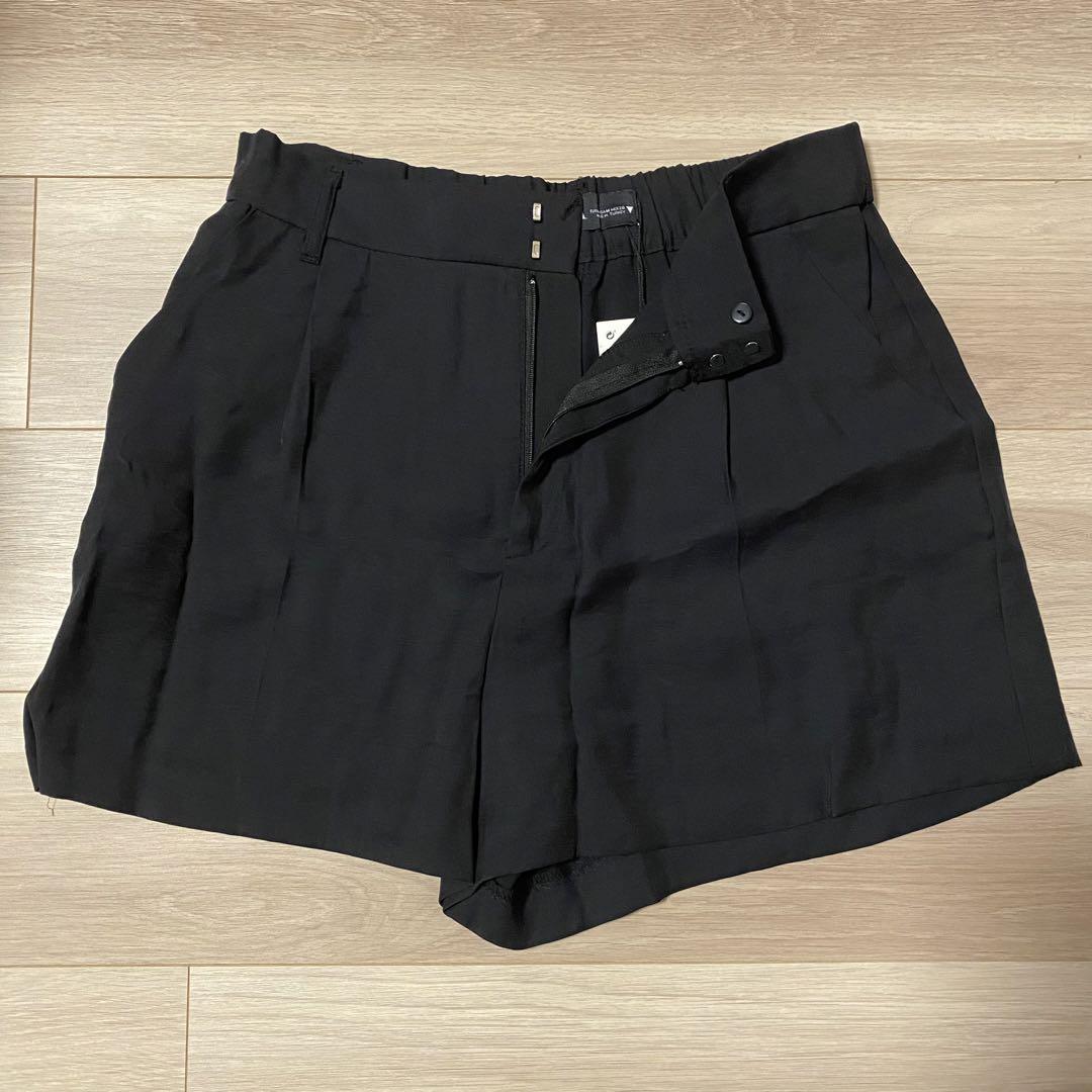 ZARA プリーツ バミューダパンツ 新品 - メルカリ ZARA プリーツ バミューダパンツ 新品 - メルカリ