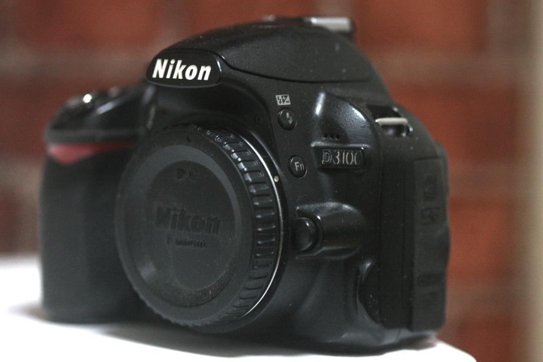 は*な様 Nikon D3100 デジタル一眼レフカメラ