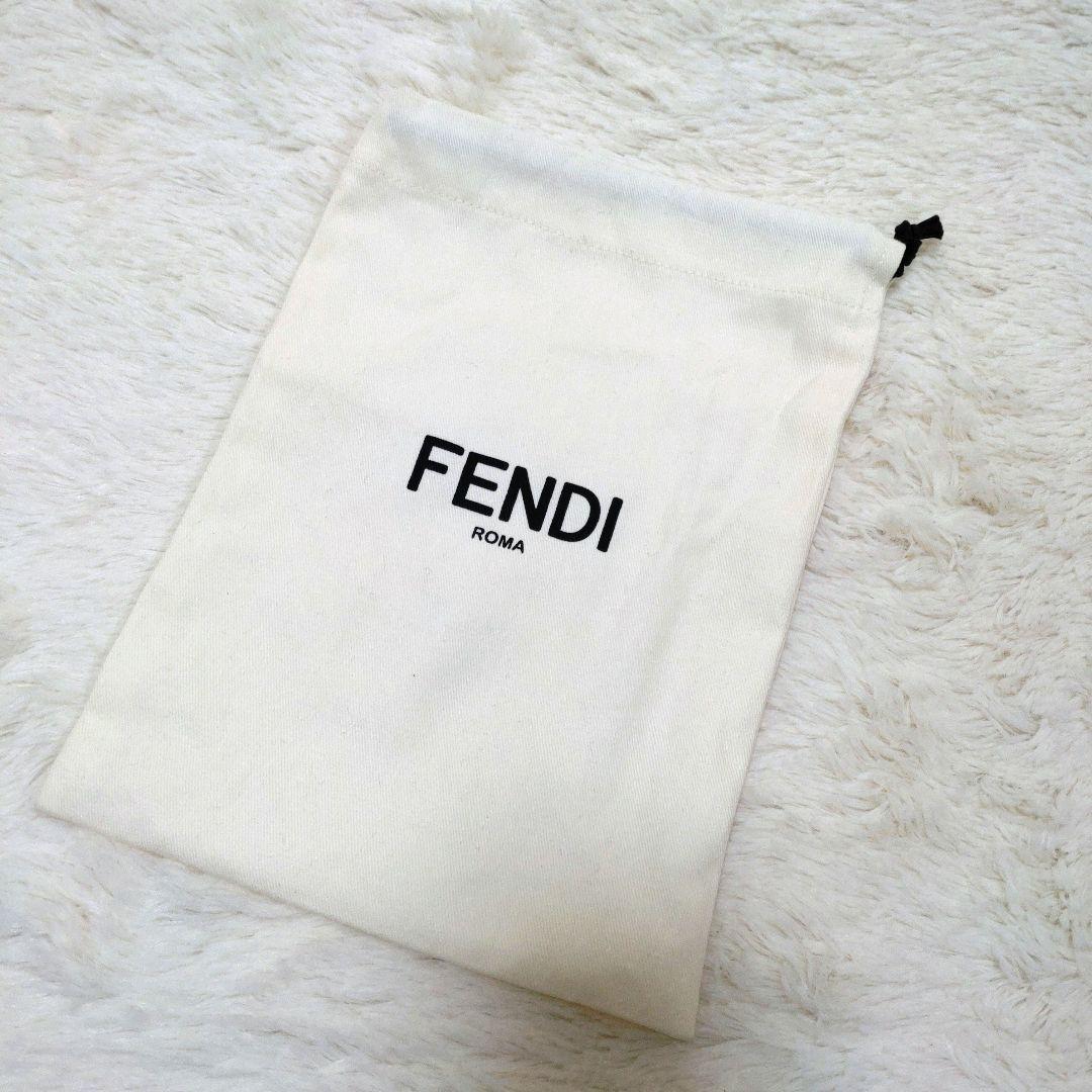 極美品】FENDI フェンディ ボンボン バックチャーム