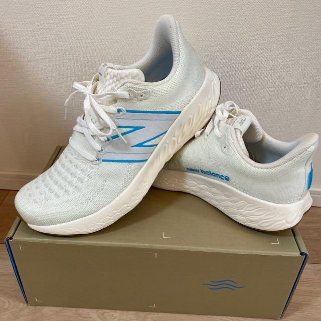 BLUE BOTTLE COFFEE × NewBalance コラボスニーカー