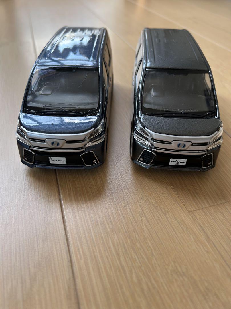 トヨタ ヴェルファイア ミニカー2台 - メルカリ