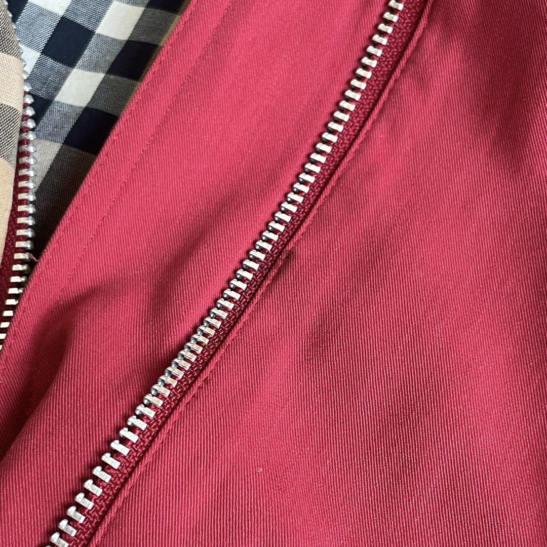 Burberrys 金ボタン 裏地ノバチェック スイングトップ ジャケット 赤 Burberrys 金ボタン 裏地ノバチェック スイングトップ ジャケット 赤