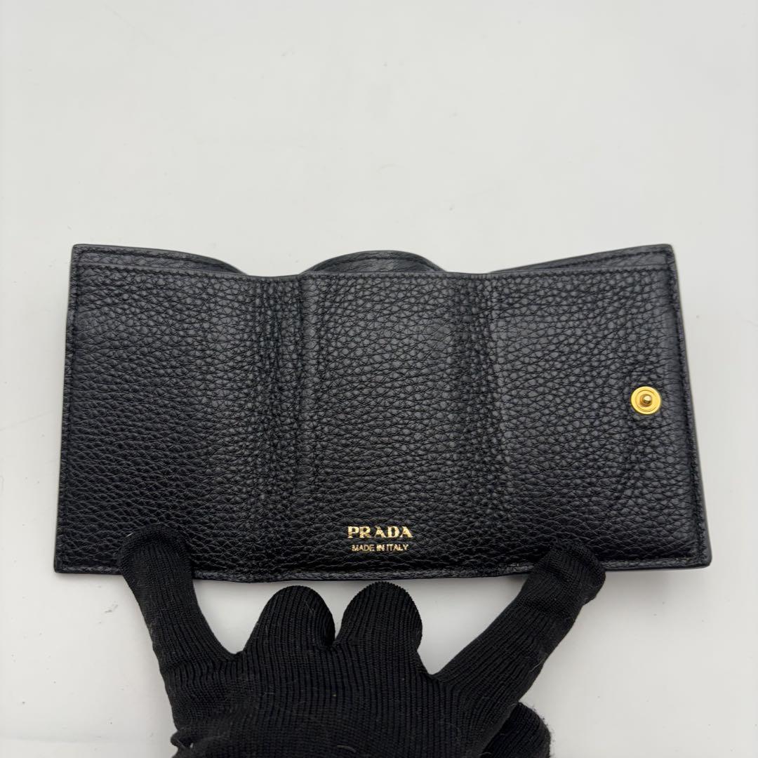 美品✨PRADA 三つ折り財布 ヴィッテロムーブ シボ革 レザー 黒