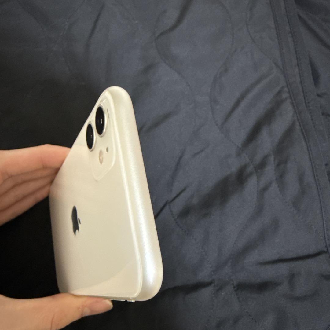 Apple iPhone11 本体