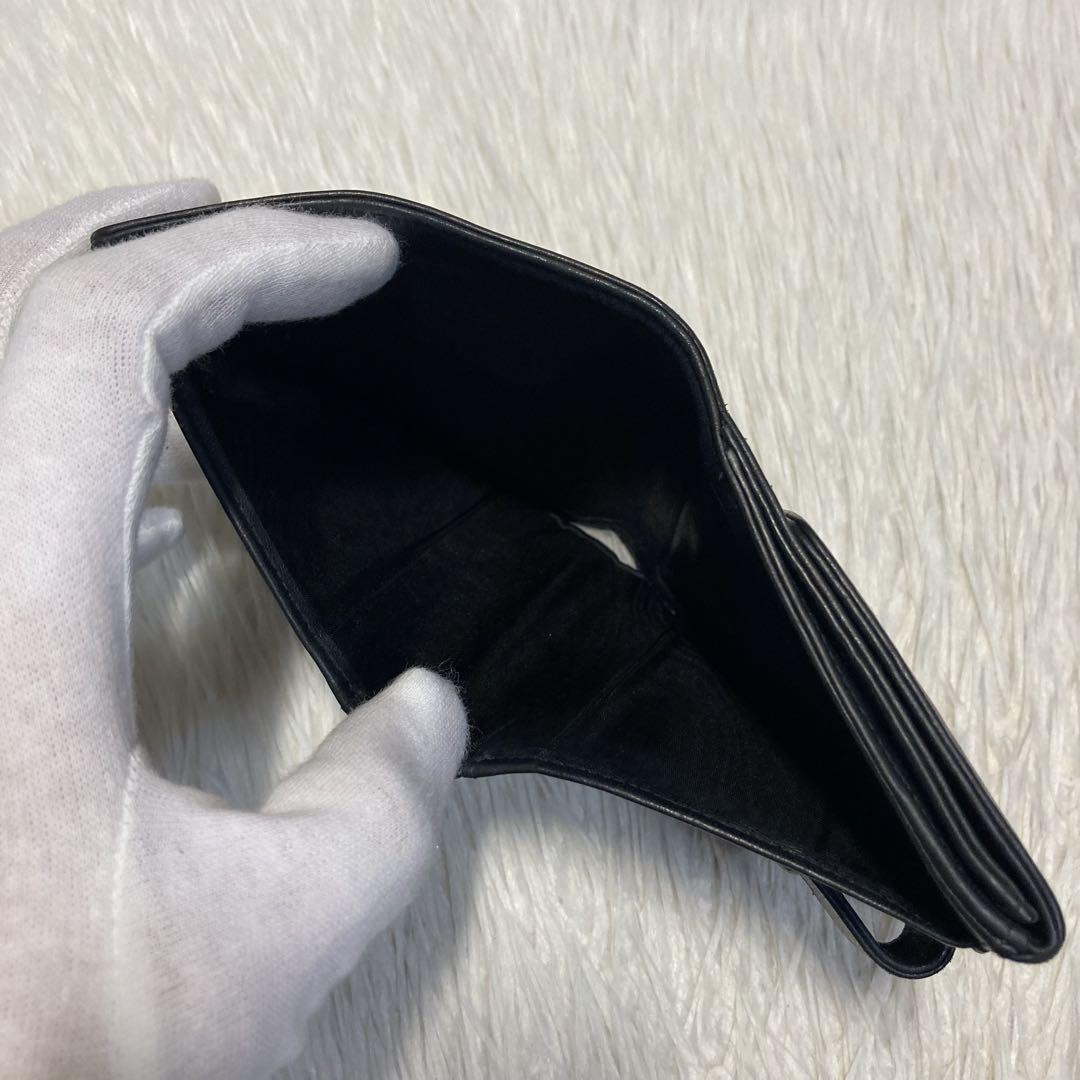 早い者勝ち　美品 CHANEL シャネル　二つ折り　財布　ココマーク　ラム　黒