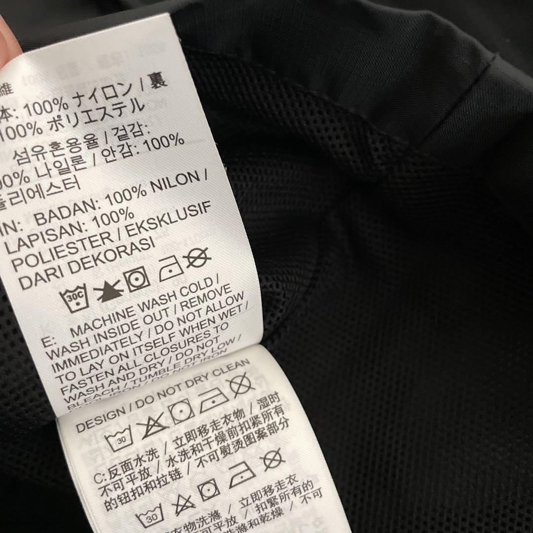 ナイキ　ナイロンセットアップ　ビッグスウォッシュ