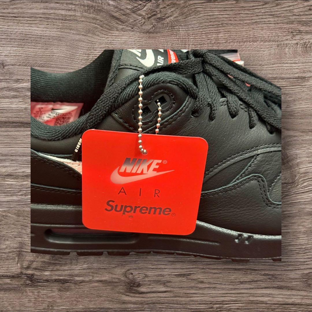 49O Supreme × Nike Air Max 1 '87 SP 黒