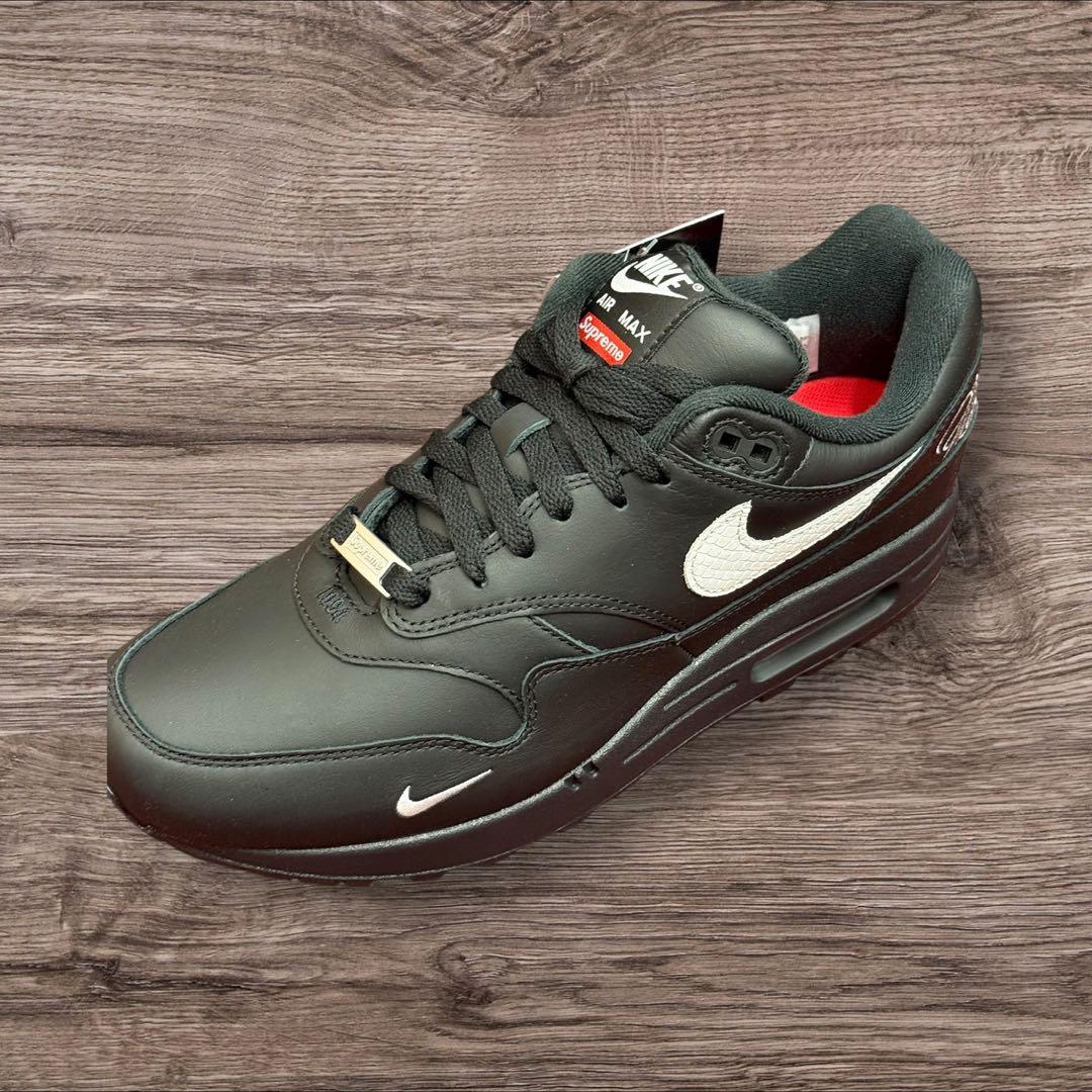 49O Supreme × Nike Air Max 1 '87 SP 黒