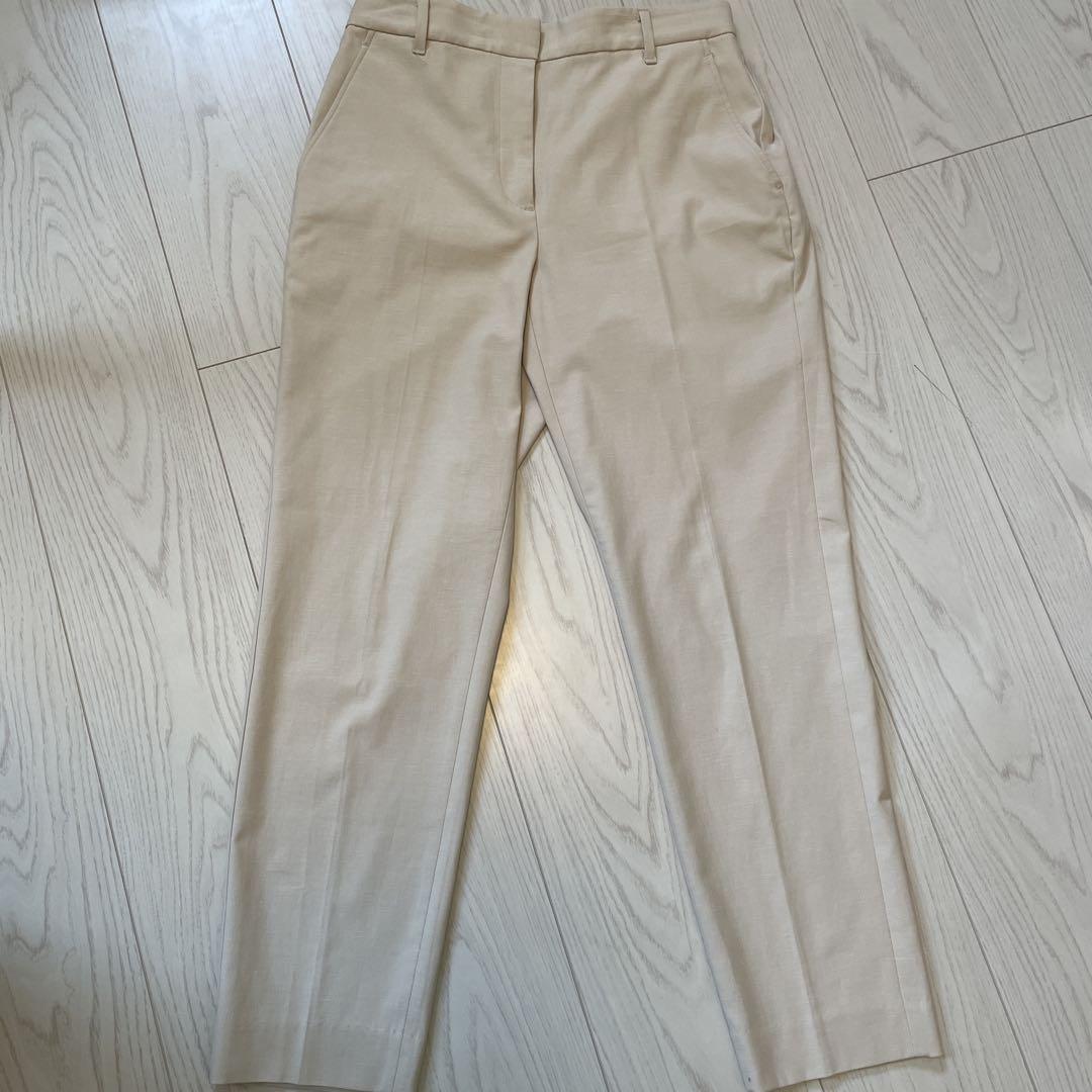 ベージュ系　パンツ　スーツ　ジャケット
