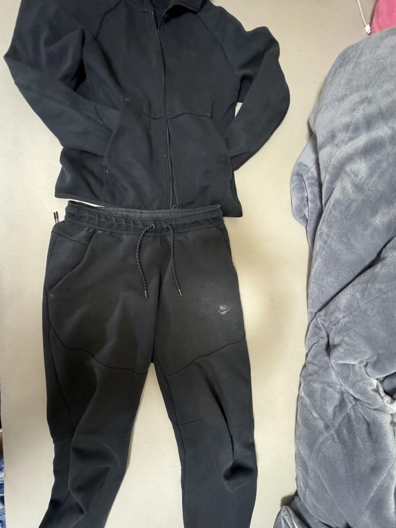 テックフリース NIKE 上下セットアップ