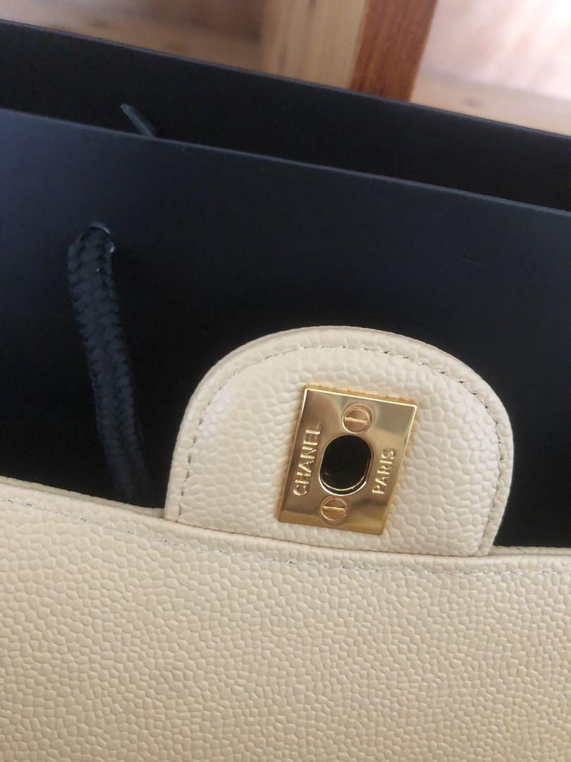 CHANEL シャネル マトラッセ キャビアスキン  25 ショルダーバック