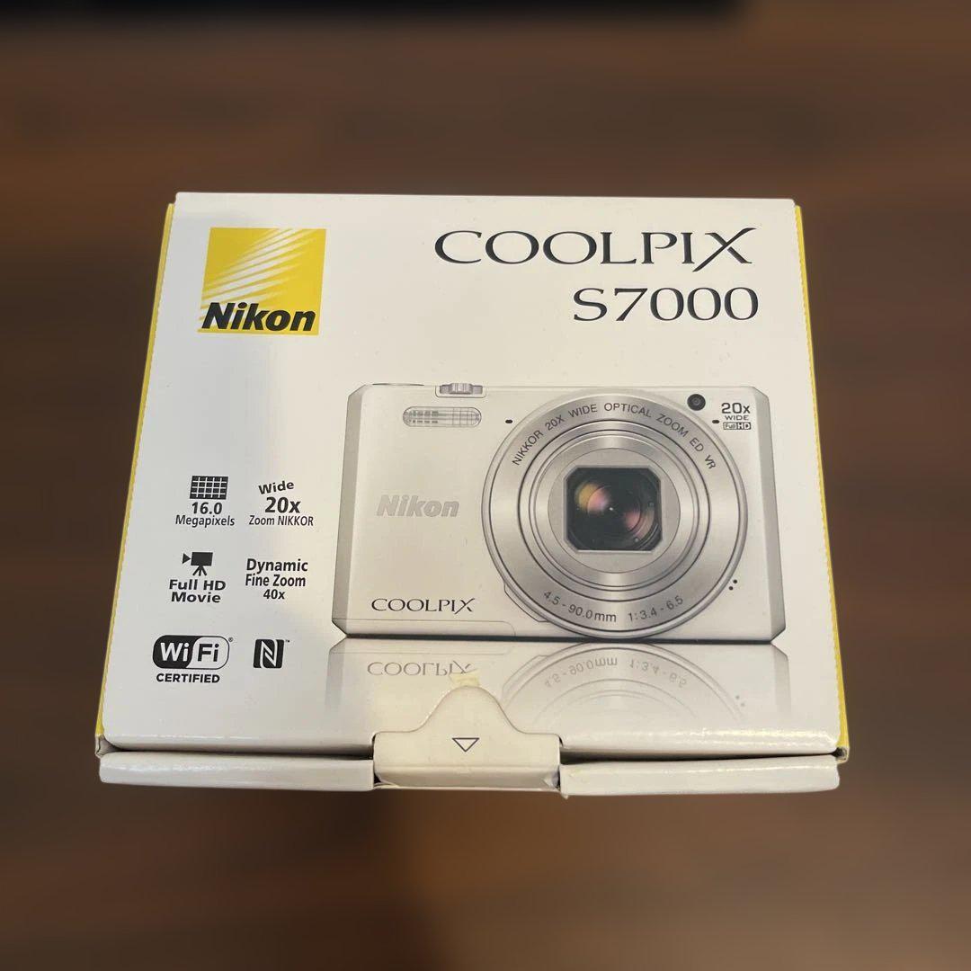 3695 Nikon COOLPIX S7000 ホワイト 美品 デジカメ - メルカリ