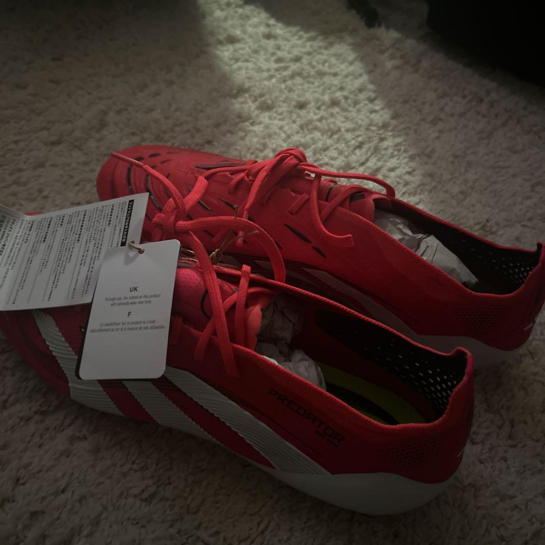 adidasタグ付きプレデターagエリート28