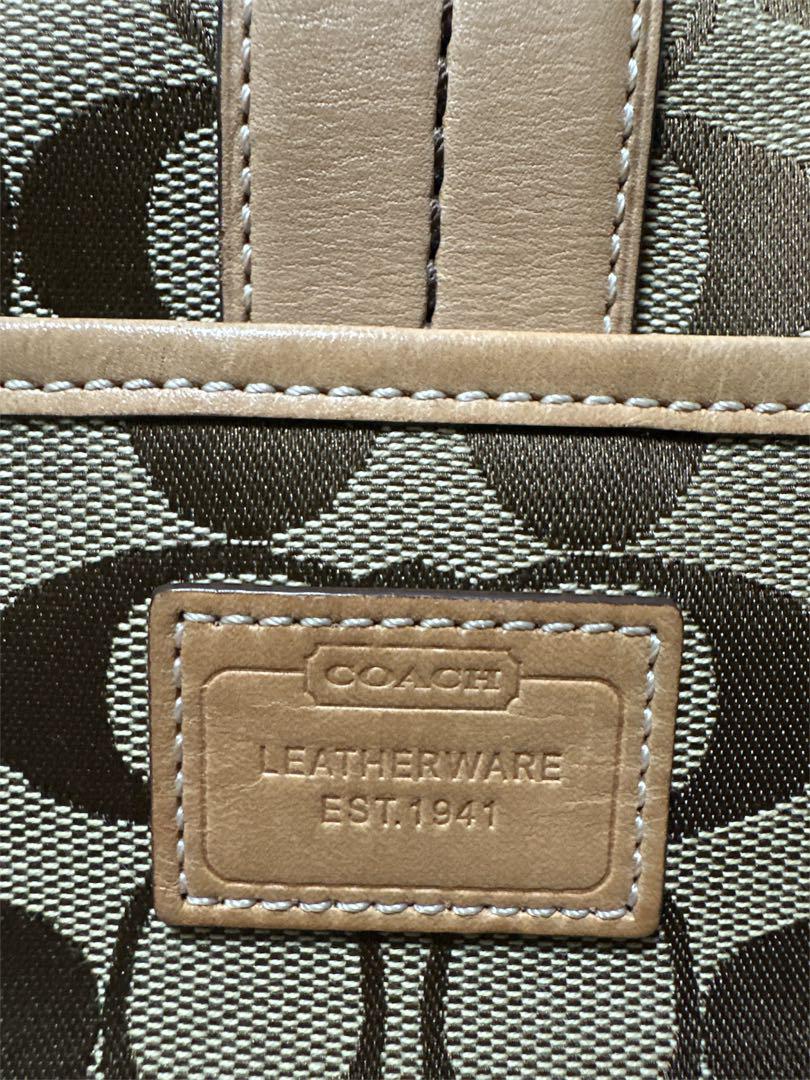 COACH コーチソーホー6835シグネチャーショルダーバッグ - メルカリ