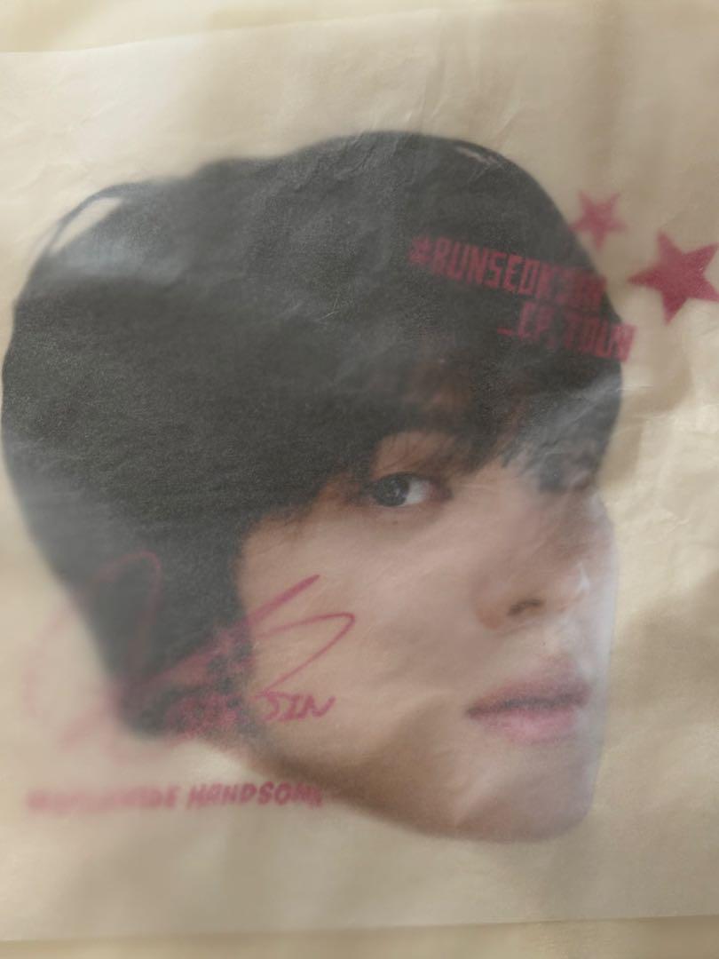 【新品未開封】公式品　RUNSEOKJIN ジン 顔　Tシャツ S サイズ
