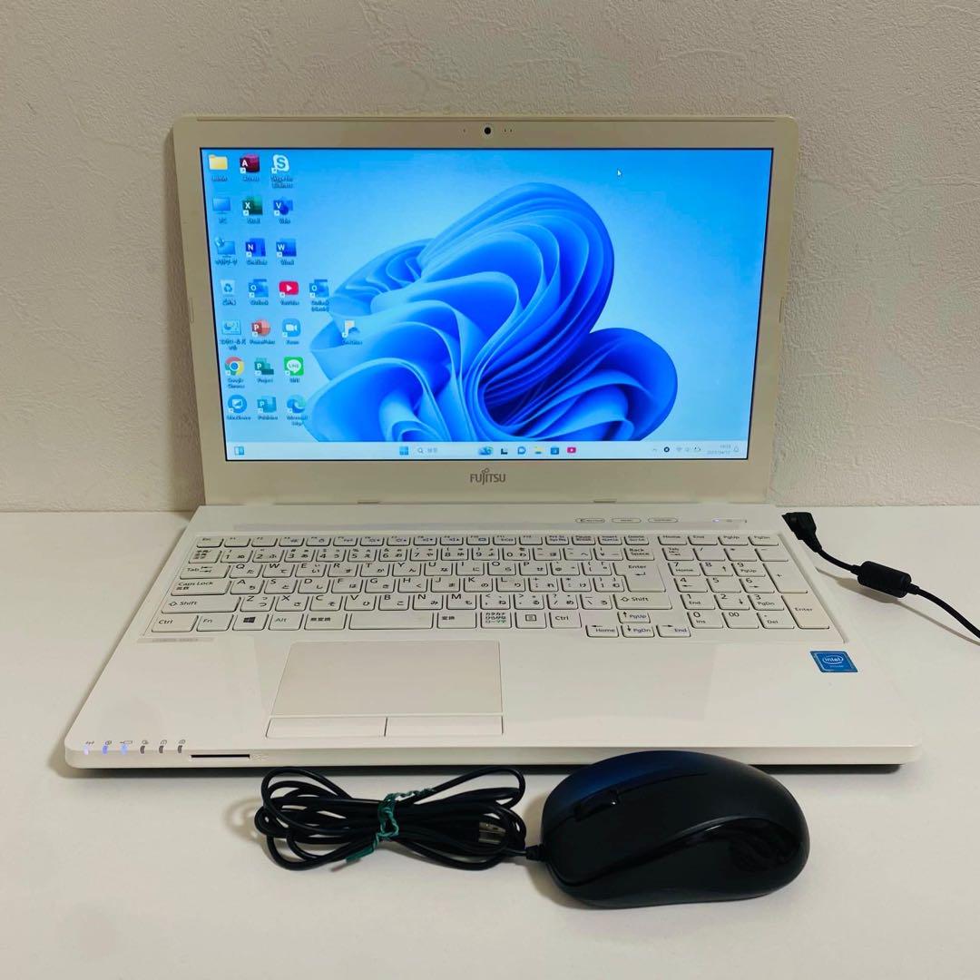 Y585 FujitsuノートパソコンWEBカメラSSD高速Windows11 - メルカリ