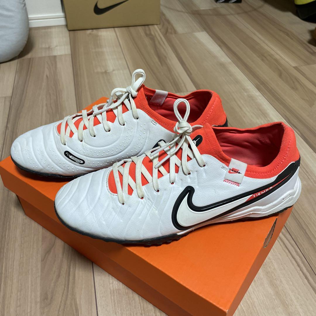 Nike スパイクシューズ ホワイト/オレンジ/ブラック26.5ティエンポ
