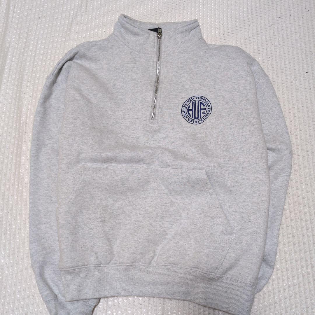 HUFハーフジップ アッシュグレー
サイズM