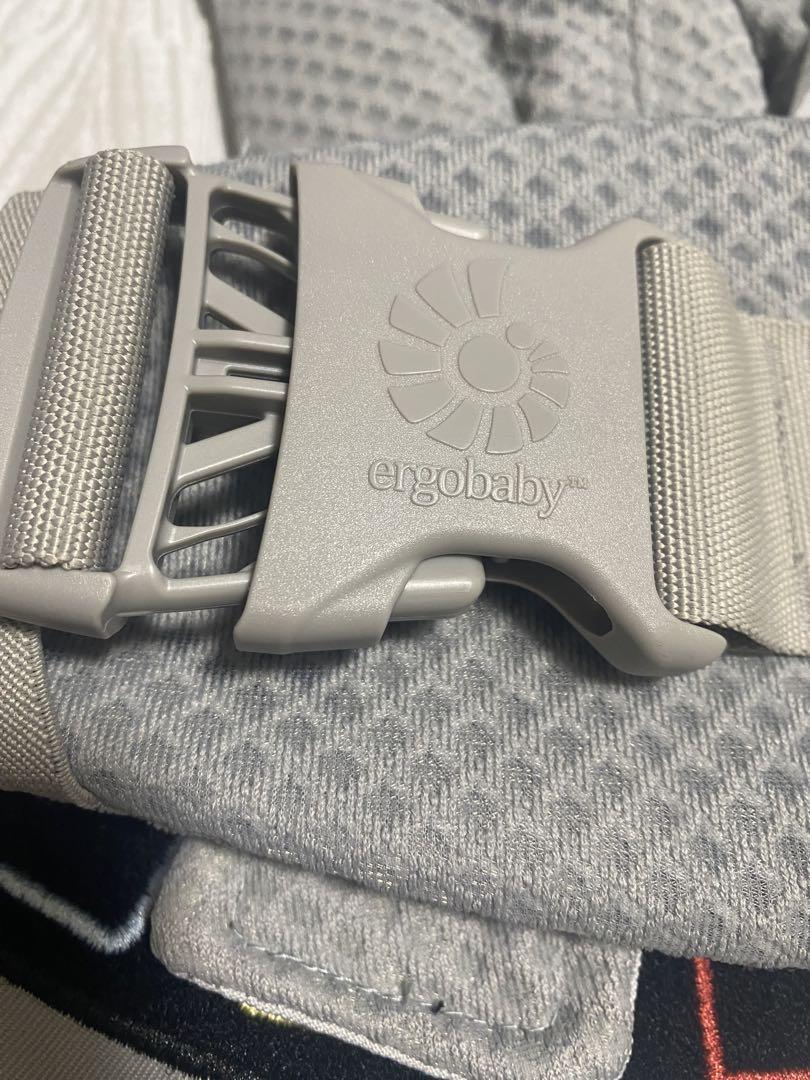 エルゴベビーOMNI breezeオムニブリーズ　抱っこ紐　アカチャンホンポ購入