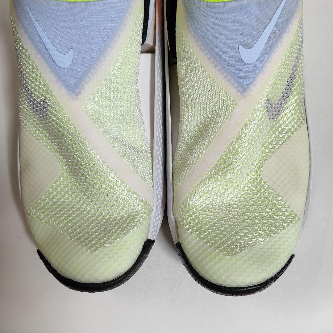 【美品】NIKE ゴーフライイーズ マルチカラー　24.5cm
