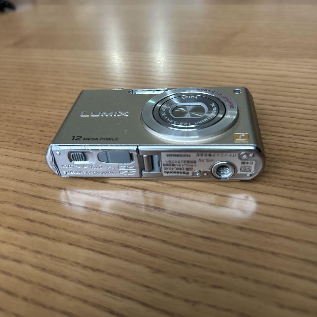 Panasonic LUMIX DMC-FX40 デシダルカメラ