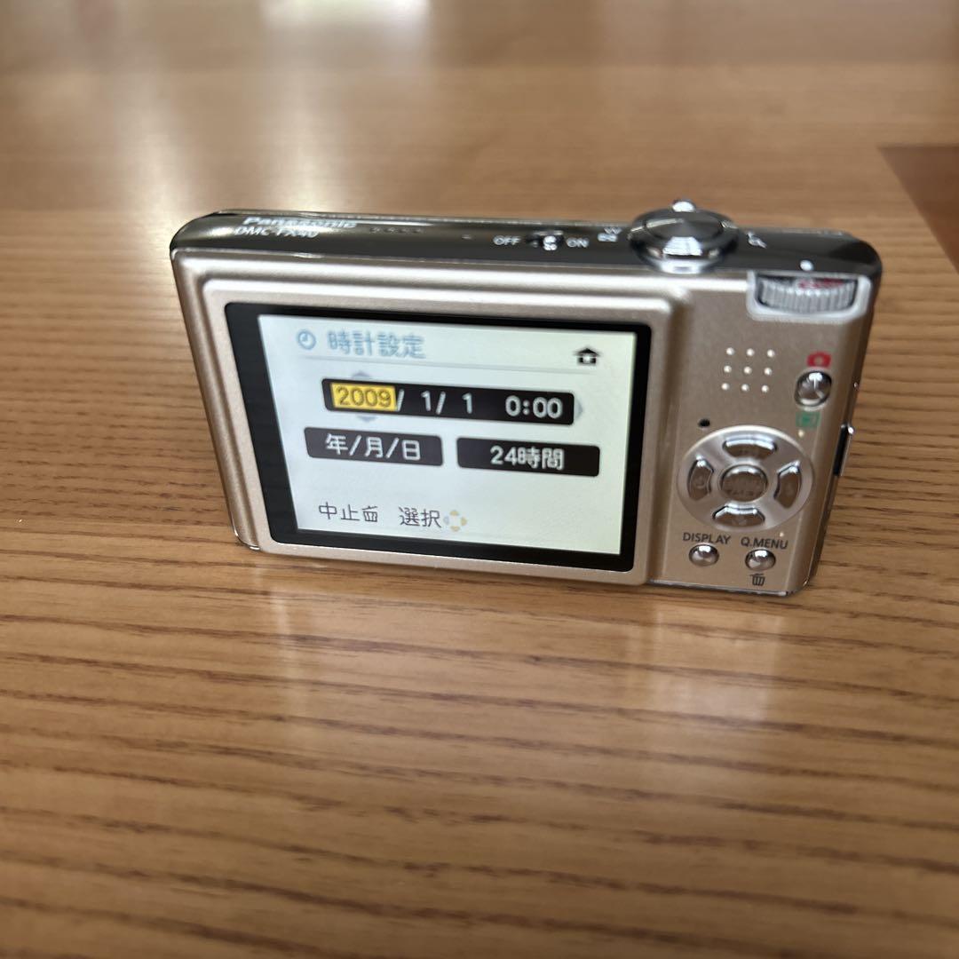 Panasonic LUMIX DMC-FX40 デシダルカメラ