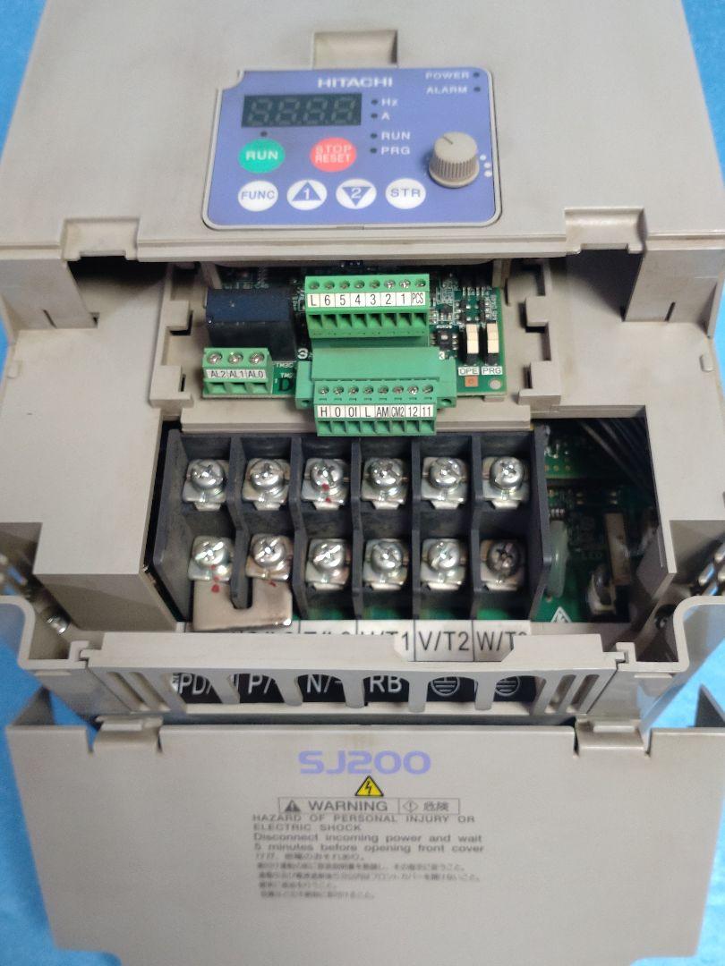 HITACHI インバーターSJ200
