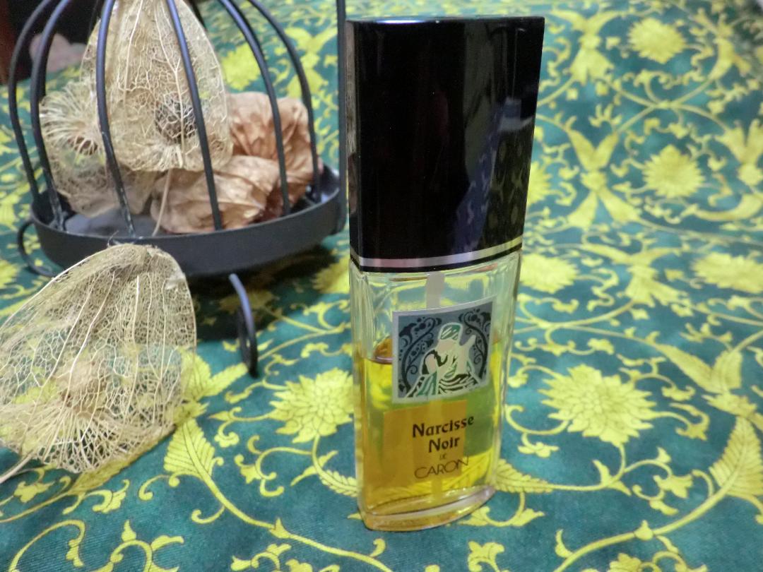 【希少品】キャロン ナルシスノワール オードトワレ スプレイ 30ml CARON] (キャロン) ナルシスノワール (NARCISSE NOIR) 30ml