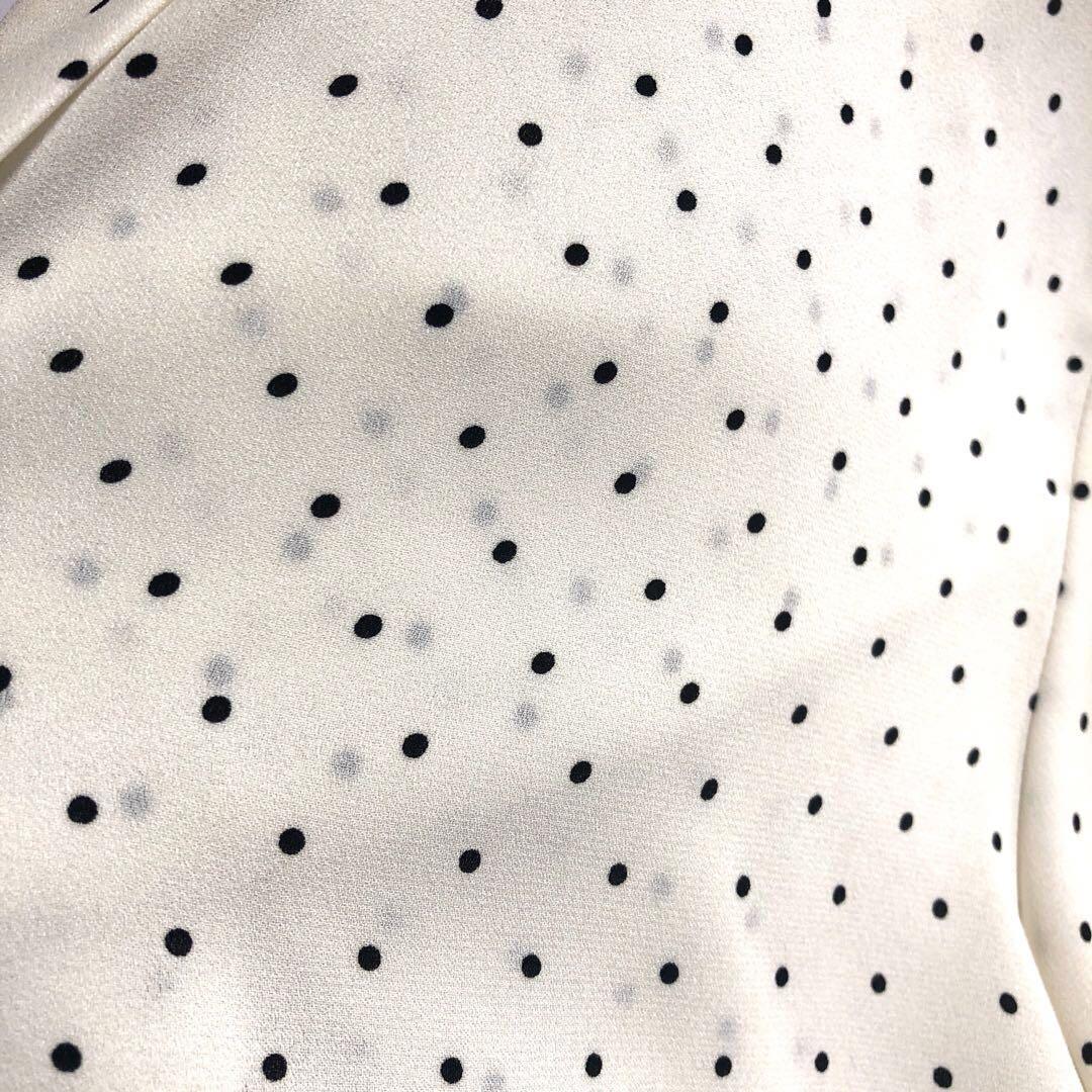 ICB★美品★キーネック長袖ブラウス　ドット