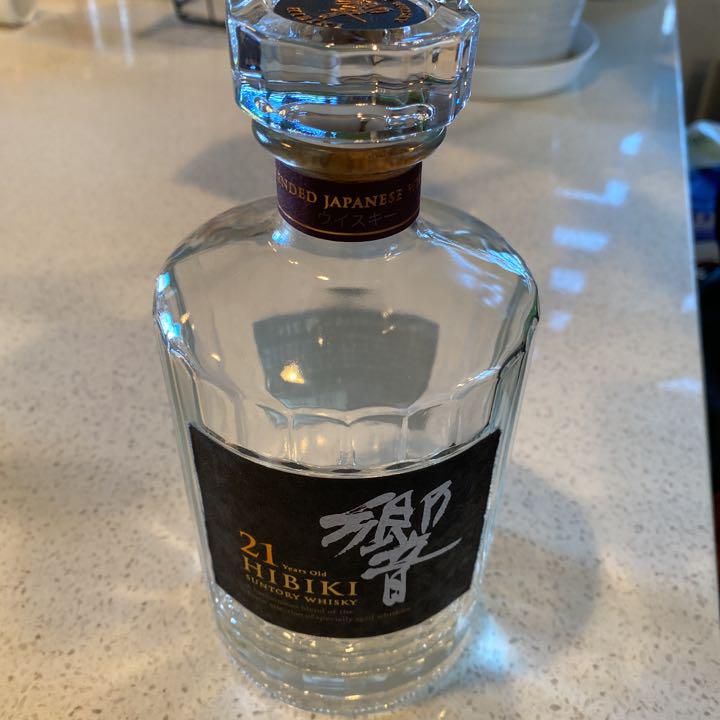 サントリー ウイスキー 響21年 700ml 空き瓶と箱