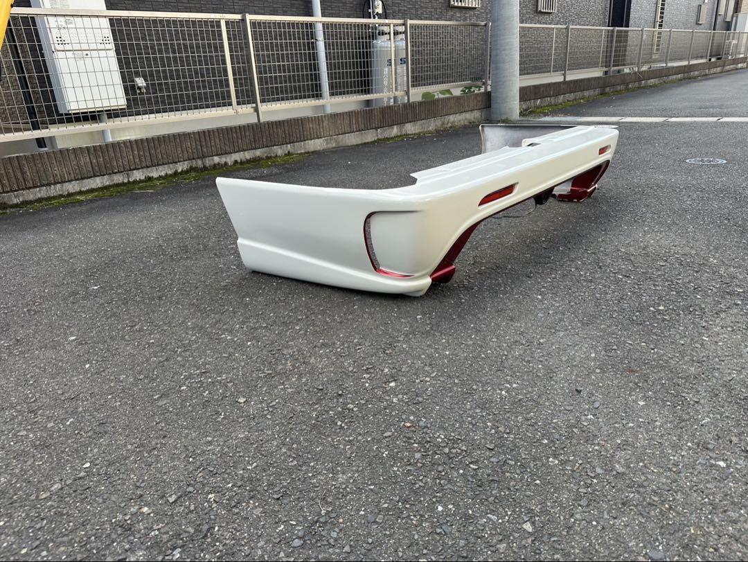 リアバンパー