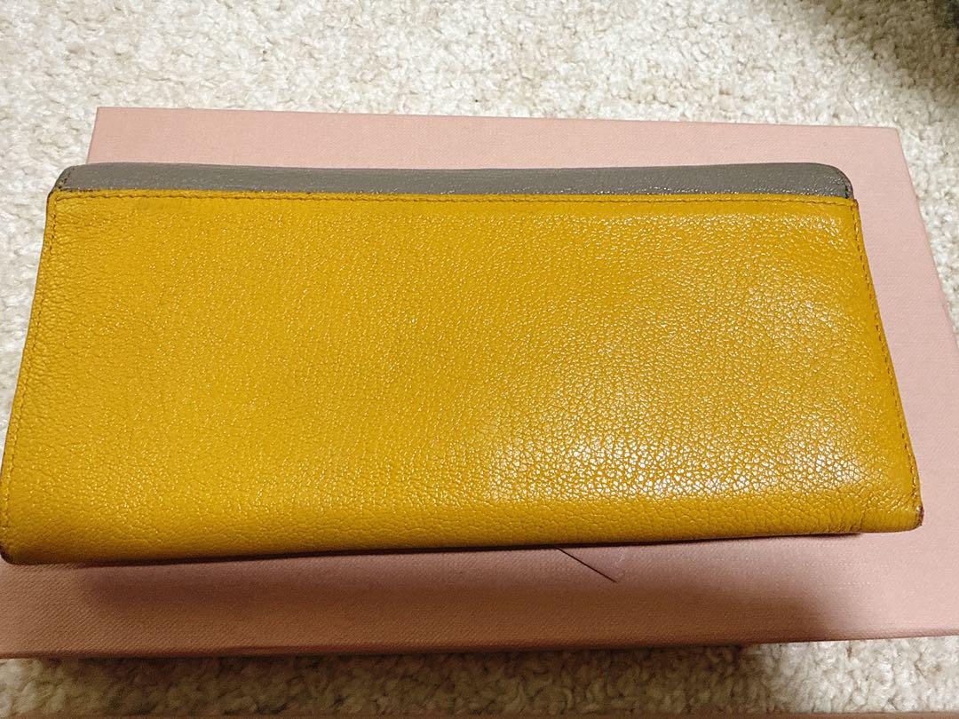 専用MIU MIU チェーンウォレット　グレー/イエロー 長財布