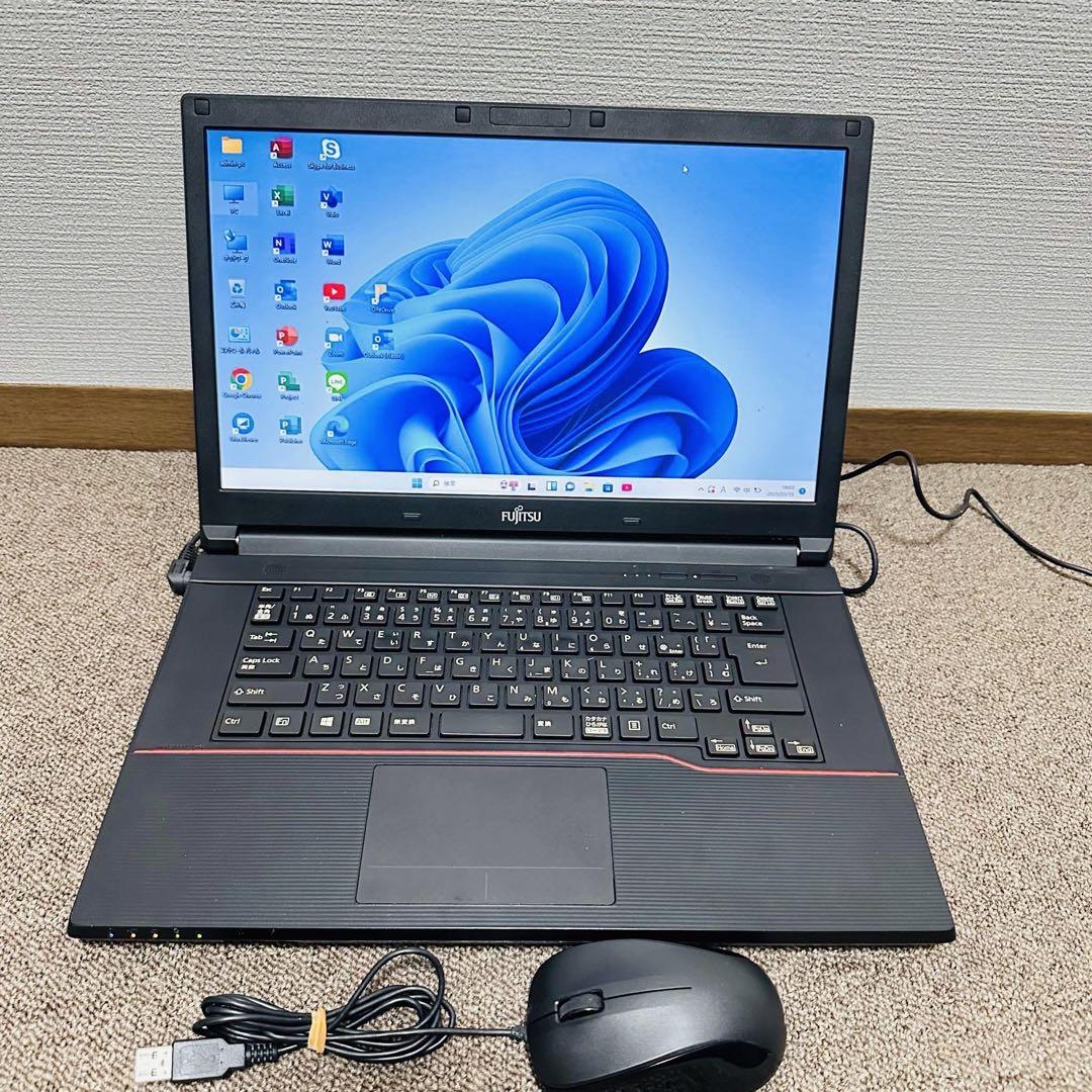 S54 Fujitsuノートパソコンi5高速SSDサクサク動くWindows11